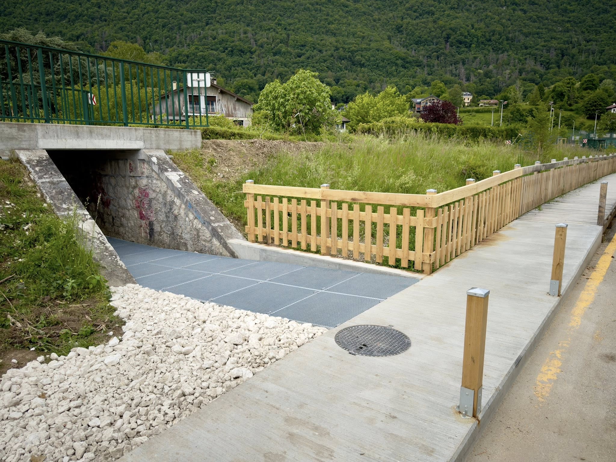 Passage PMR sous la voie 